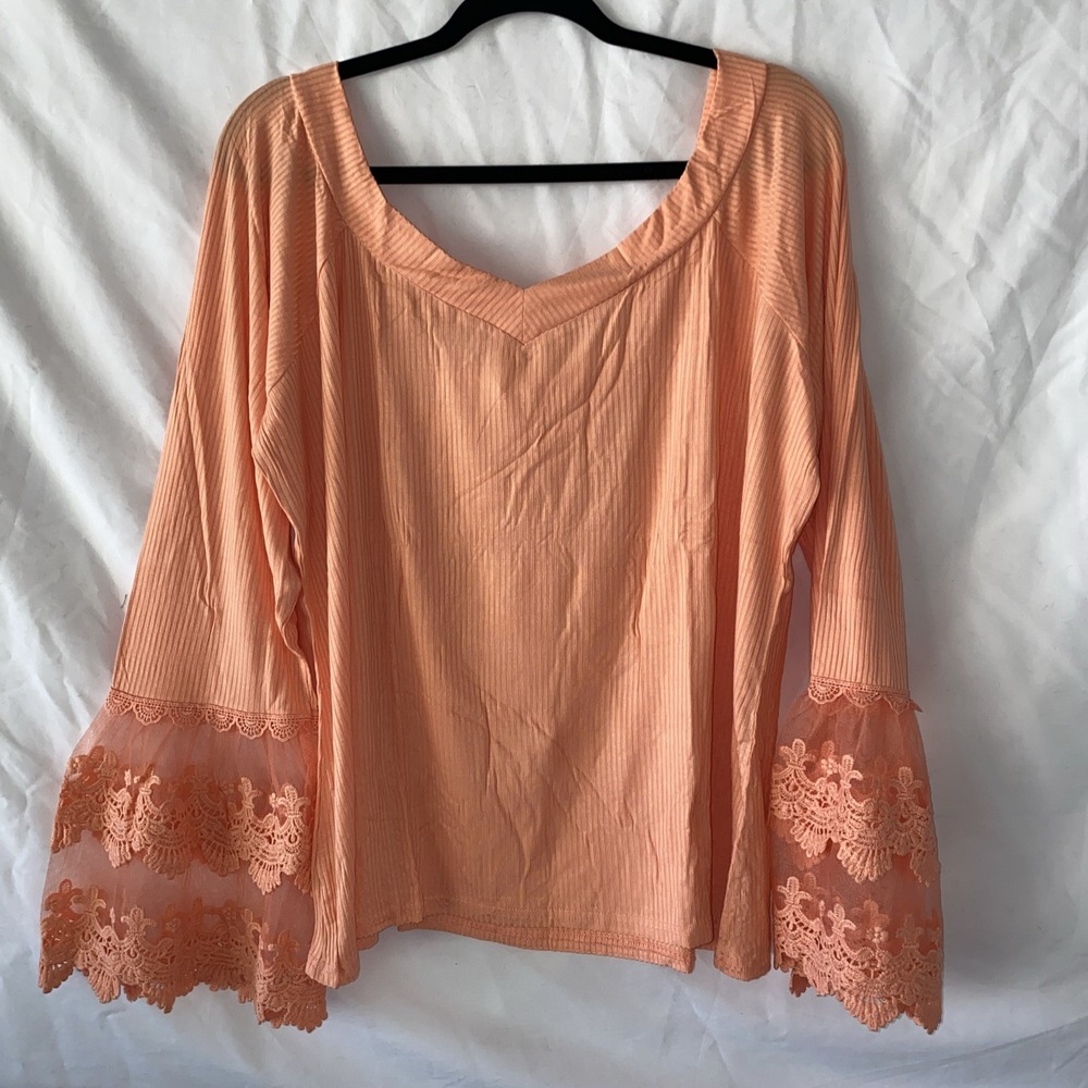 Venus Lace‎ Blouse Top Peach Coral Bell Sleeve Top NWOT 3x Women's Plus